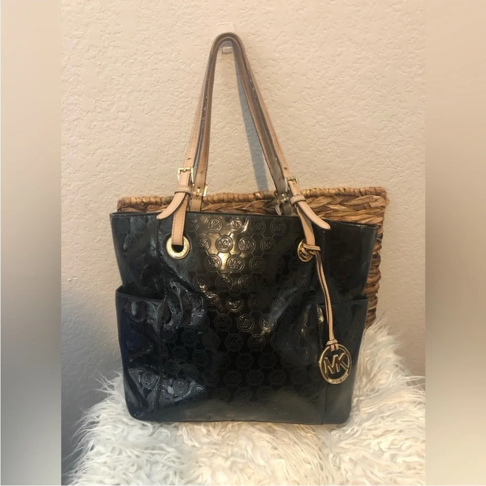 Michael Kors Large Tote Coated Canvas Leather Tech Handbag Black Jet Set - Picture 7 of 14